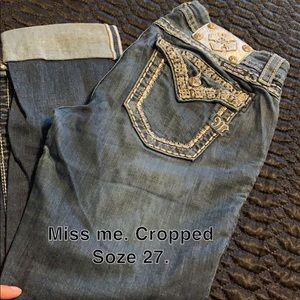 Women’s Miss Me Capri